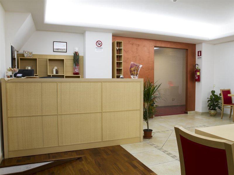 Hotel Catania Town Bagian luar foto