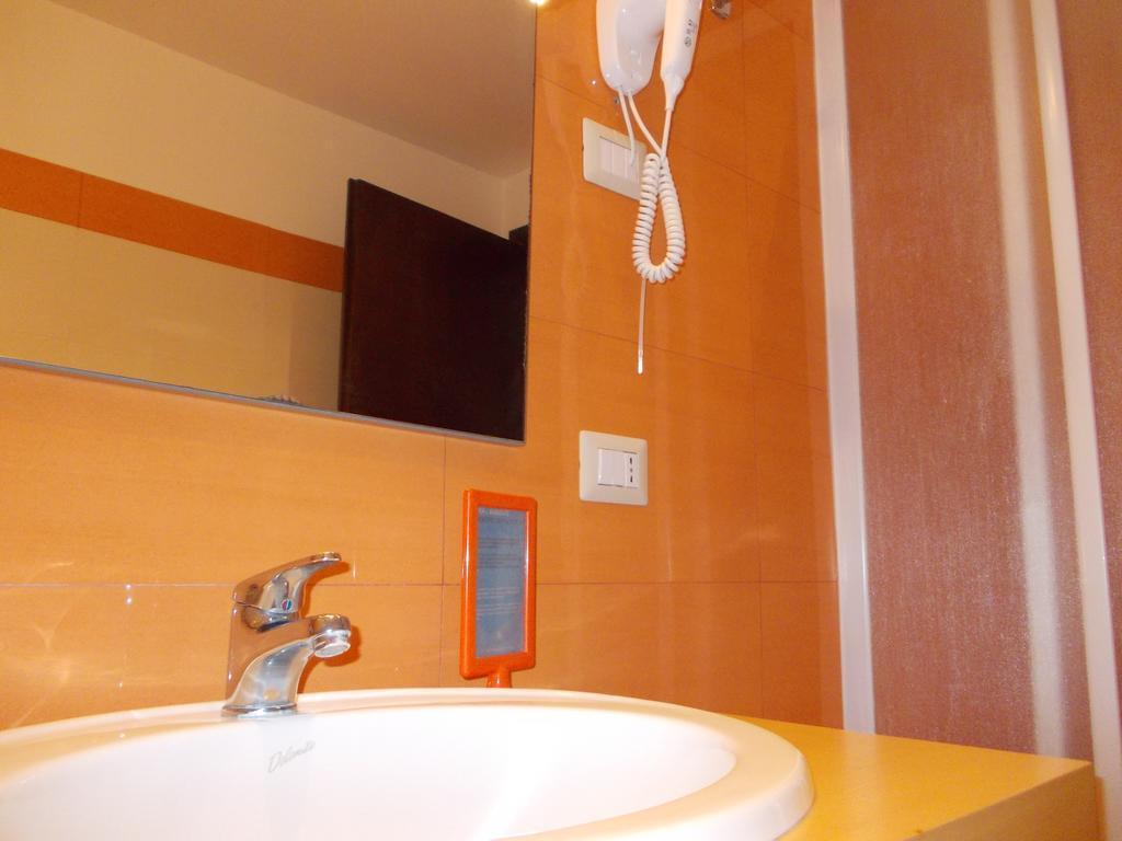 Hotel Catania Town Bagian luar foto