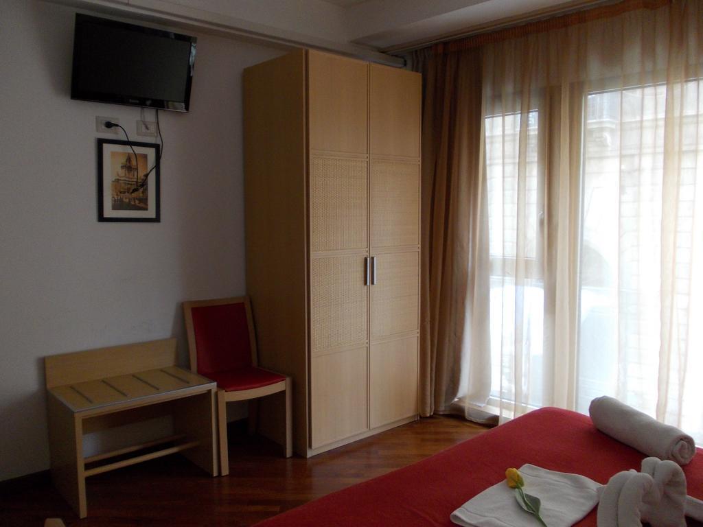 Hotel Catania Town Bagian luar foto