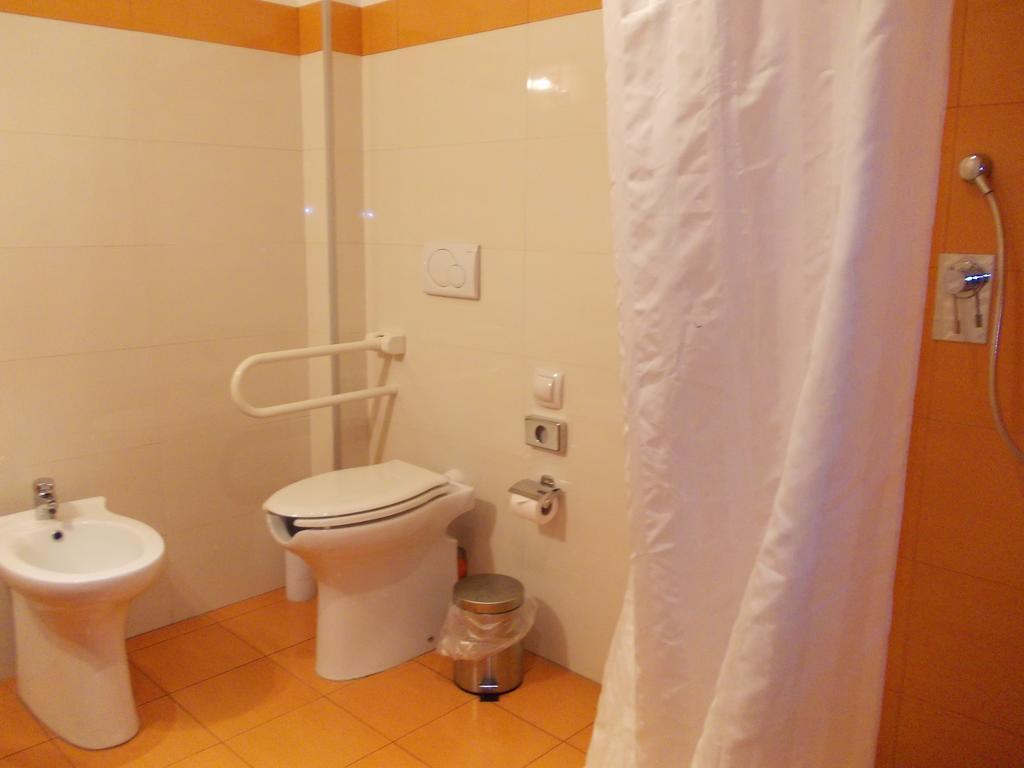 Hotel Catania Town Bagian luar foto
