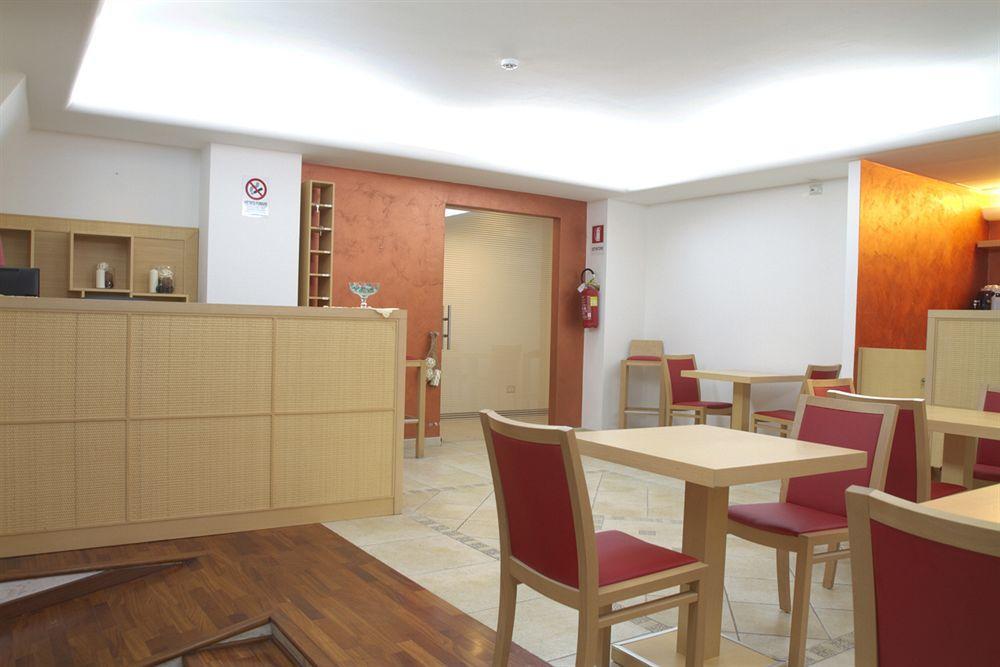 Hotel Catania Town Bagian luar foto