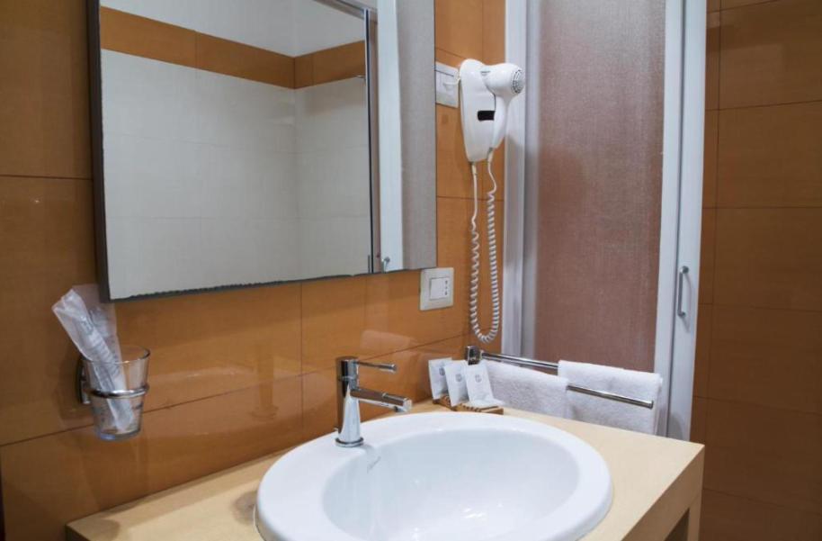 Hotel Catania Town Bagian luar foto