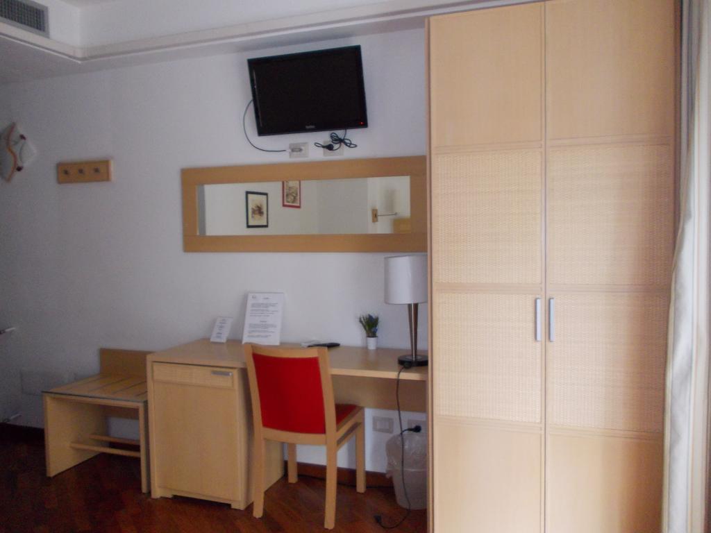Hotel Catania Town Bagian luar foto